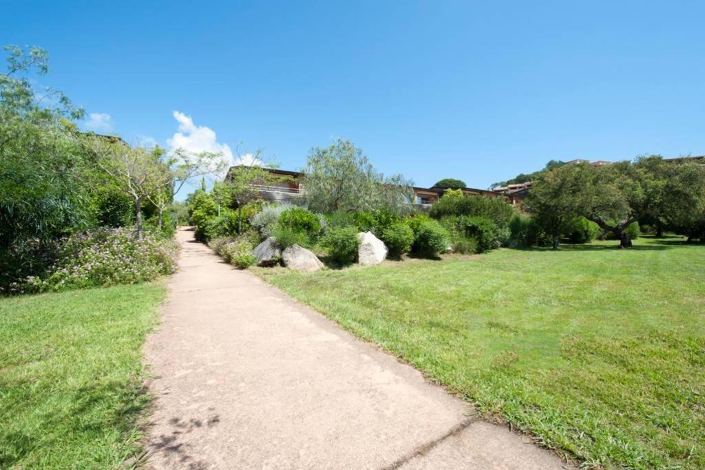 Residence Cala Sultana N62 - 4 Pers Avec Piscine Chauffee- Acces Prive A La Plage De Santa Giulia Porto-Vecchio  Exteriör bild